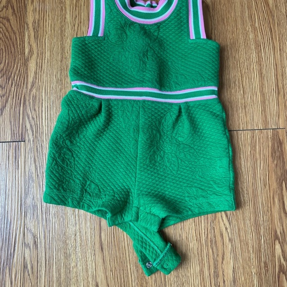 Green Sleeveless Toddler Outfit - Picture 6 of 11